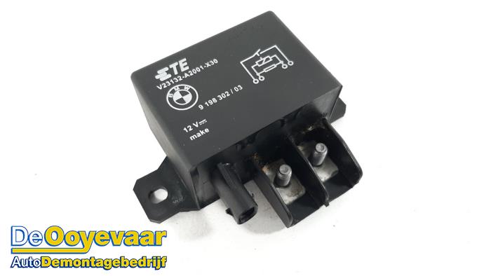 Start/Stop relay from a BMW 4 serie (F32) M4 3.0 24V Turbo Competition Package 2017