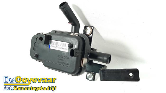 Begagnade Extra vattenpump Kia Niro I (DE) E-Niro 64 kWh Pris € 99,99 Marginaltabell erbjuds av Autodemontagebedrijf De Ooyevaar