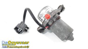 Used Brake servo vacuum pump Chrysler Voyager/Grand Voyager (RT) Price € 49,99 Margin scheme offered by Autodemontagebedrijf De Ooyevaar