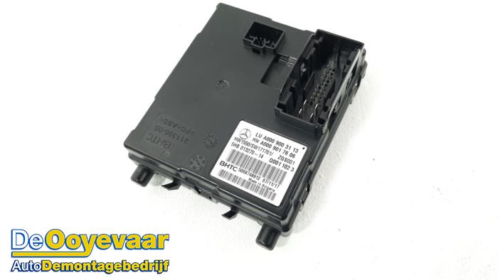 Usagé Module pompe carburant Mercedes E (W213) E-200d 2.0 Turbo 16V Prix € 49,99 Règlement à la marge proposé par Autodemontagebedrijf De Ooyevaar