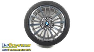 Usagé Jante + pneumatique BMW 3 serie (F30) 320i 2.0 16V Prix € 99,99 Règlement à la marge proposé par Autodemontagebedrijf De Ooyevaar