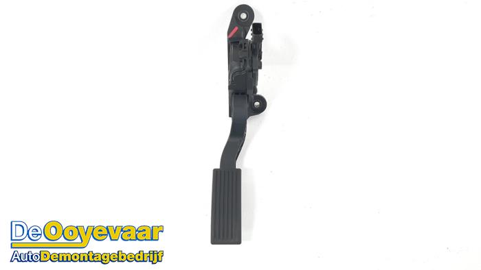 Begagnade Gaspedalsensor Hyundai i20 (GBB) 1.0 T-GDI 100 12V Pris € 9,99 Marginaltabell erbjuds av Autodemontagebedrijf De Ooyevaar