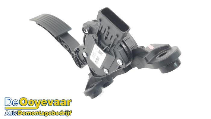 Gaspedalposition Sensor van een Hyundai i20 (GBB) 1.0 T-GDI 100 12V 2017