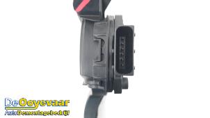 Gaspedalposition Sensor van een Hyundai i20 (GBB) 1.0 T-GDI 100 12V 2017
