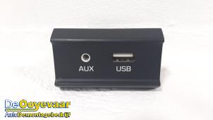 Used AUX / USB connection Kia Picanto (JA) 1.0 12V Price € 19,99 Margin scheme offered by Autodemontagebedrijf De Ooyevaar