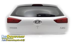 Usagé Hayon arrière Hyundai i20 (GBB) 1.0 T-GDI 100 12V Prix € 125,00 Règlement à la marge proposé par Autodemontagebedrijf De Ooyevaar