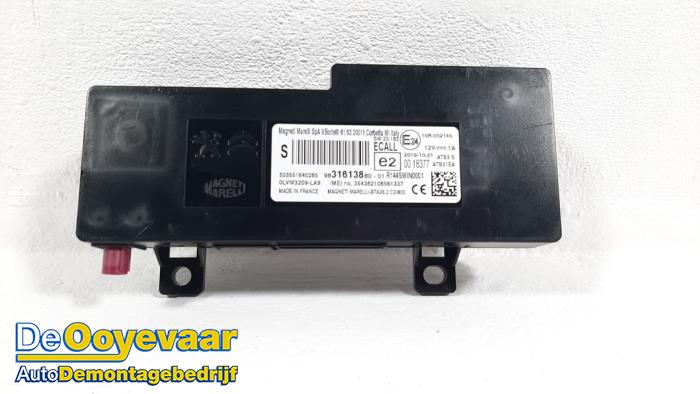 Używane Modul Bluetooth Opel Crossland (X) 1.2 Turbo 12V Cena € 25,00 Procedura marży oferowane przez Autodemontagebedrijf De Ooyevaar