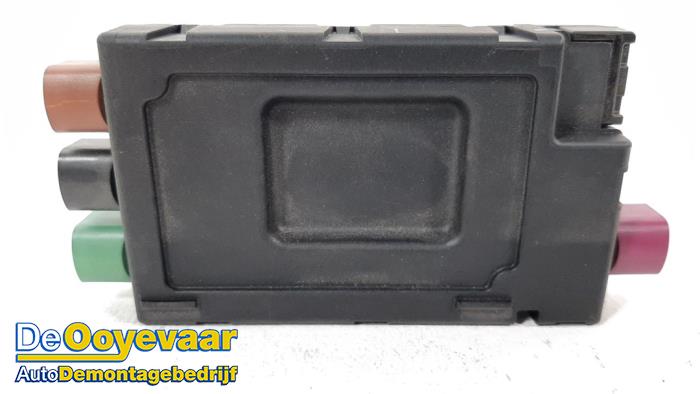 Używane Modul USB Skoda Karoq 1.6 TDI 16V Cena € 15,00 Procedura marży oferowane przez Autodemontagebedrijf De Ooyevaar