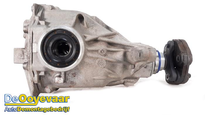 Rear differential from a BMW 5 serie Touring (G31) 530i xDrive 2.0 TwinPower Turbo 16V 2019