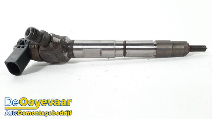 Usagé Injecteurs Audi A6 Avant (C7) 2.0 TDI 16V Prix € 19,99 Règlement à la marge proposé par Autodemontagebedrijf De Ooyevaar