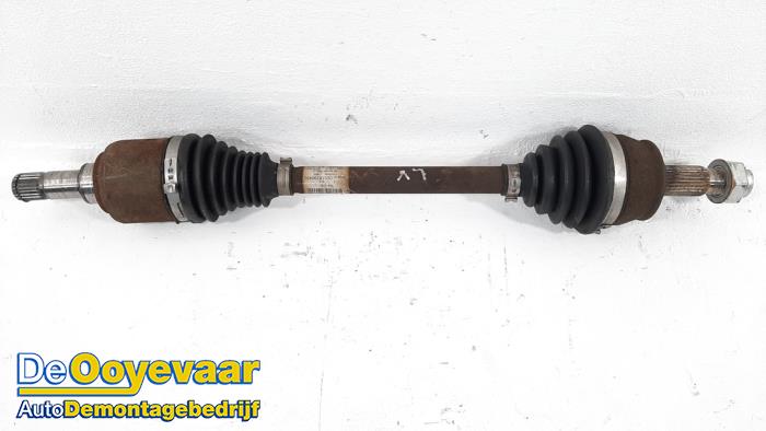 Front drive shaft, left from a Lancia Ypsilon (312) 0.9 TwinAir 85 2014