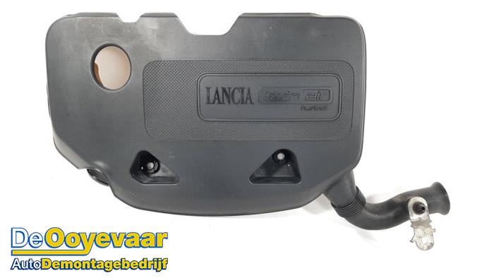 Boîtier filtre à air d'un Lancia Ypsilon (312) 0.9 TwinAir 85 2014