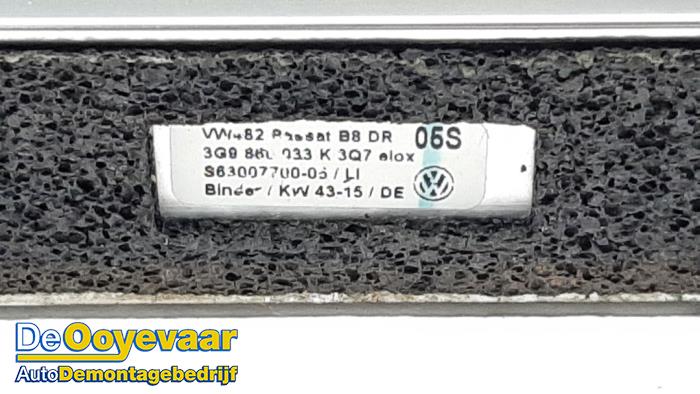 Juego de riel de techo de un Volkswagen Passat Variant (3G5) 2.0 TDI BiTurbo 16V 4Motion 2015