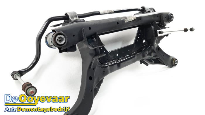 Subframe from a Ford Focus 4 Wagon 1.0 EcoBoost 12V Hybrid 125 2020