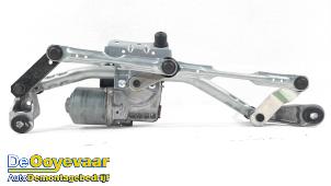 Used Wiper motor + mechanism Ford Fiesta 7 1.0 EcoBoost 12V Price € 49,99 Margin scheme offered by Autodemontagebedrijf De Ooyevaar
