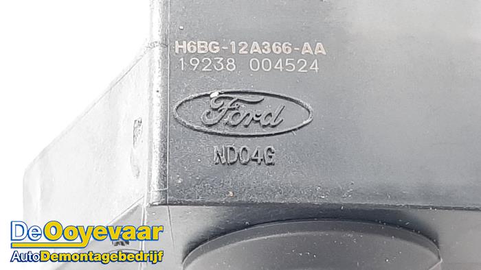 Bobine d'un Ford Fiesta 7 1.0 EcoBoost 12V 2020