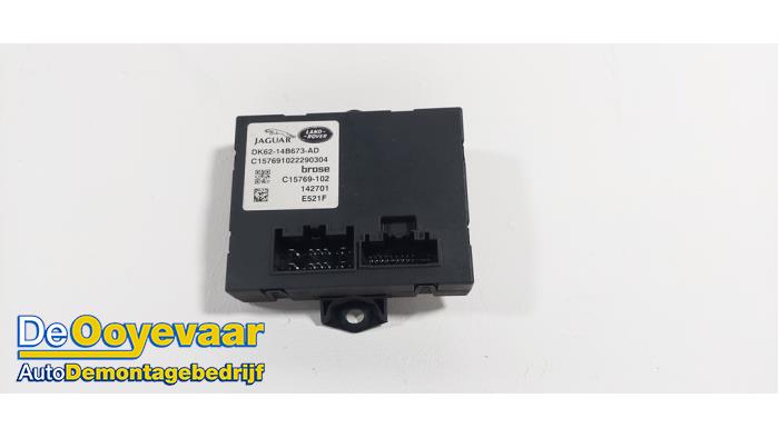 Boot motor from a Land Rover Range Rover Sport (LW) 3.0 TDV6 2014