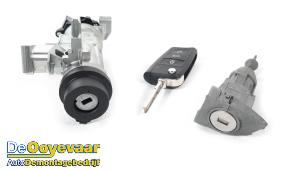 Used Ignition lock + key Volkswagen Polo VI (AW1) 1.0 TSI 12V Price € 29,99 Margin scheme offered by Autodemontagebedrijf De Ooyevaar