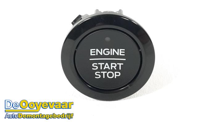 Start/stop switch from a Ford Fiesta 7 1.0 EcoBoost 12V 125 2018