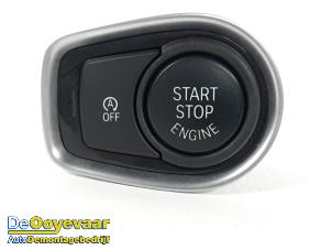 Used Start/stop switch BMW 2 serie Active Tourer (F45) 216d 1.5 TwinPower Turbo 12V Price € 14,99 Margin scheme offered by Autodemontagebedrijf De Ooyevaar