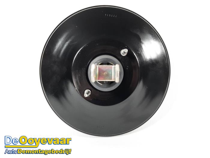 Usados Servofreno BMW 2 serie Active Tourer (F45) 216d 1.5 TwinPower Turbo 12V Precio € 59,99 Norma de margen ofrecido por Autodemontagebedrijf De Ooyevaar