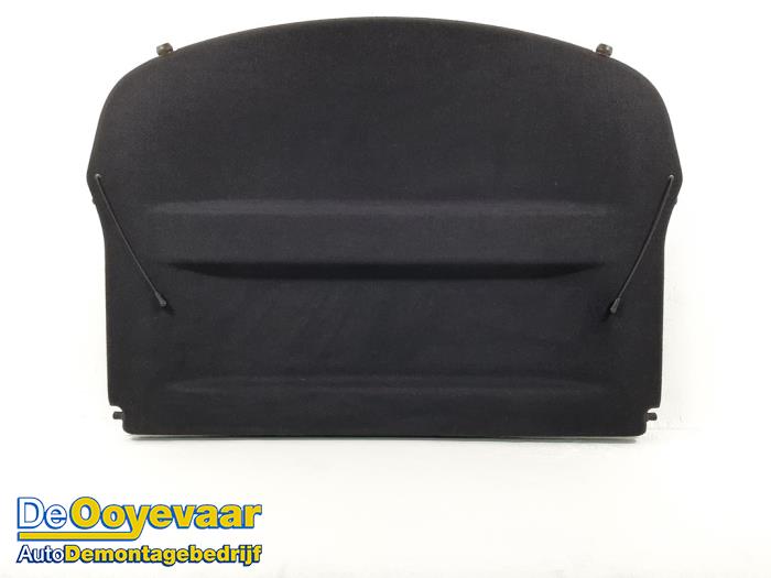 Parcel shelf from a Ford Mondeo III 1.8 16V 2002