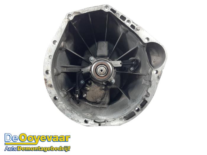Gearbox from a Mercedes-Benz Sprinter 3t (903) 311 CDI 16V 2006