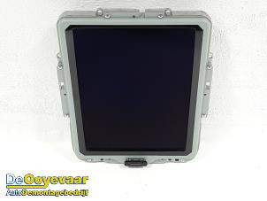 Usados Controlador de pantalla multimedia Volvo S90 II 2.0 D4 16V Precio € 444,99 Norma de margen ofrecido por Autodemontagebedrijf De Ooyevaar