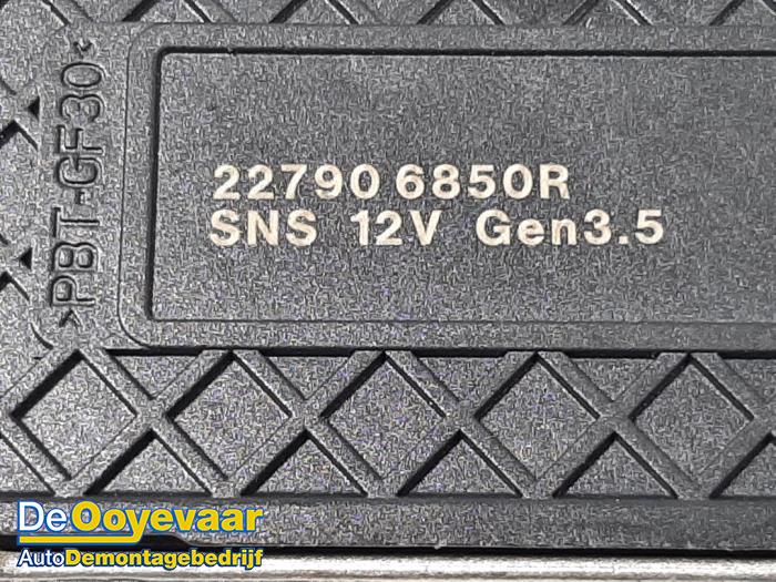 Nox sensor from a Renault Megane IV Estate (RFBK) 1.7 Blue dCi 150 2020