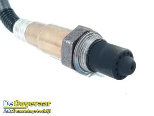 Lambda probe from a Opel Crossland (X) 1.2 12V 2020