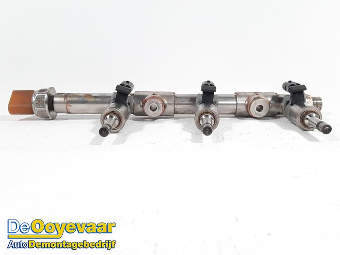 Usagé Système d'injection Audi A3 Sportback (8VA/8VF) 1.0 TFSI 12V Prix € 25,00 Règlement à la marge proposé par Autodemontagebedrijf De Ooyevaar