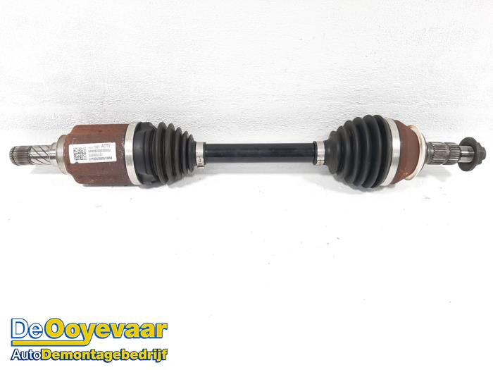 Usagé Arbre de transmission avant gauche Opel Insignia Grand Sport 2.0 D 16V Prix € 79,99 Règlement à la marge proposé par Autodemontagebedrijf De Ooyevaar