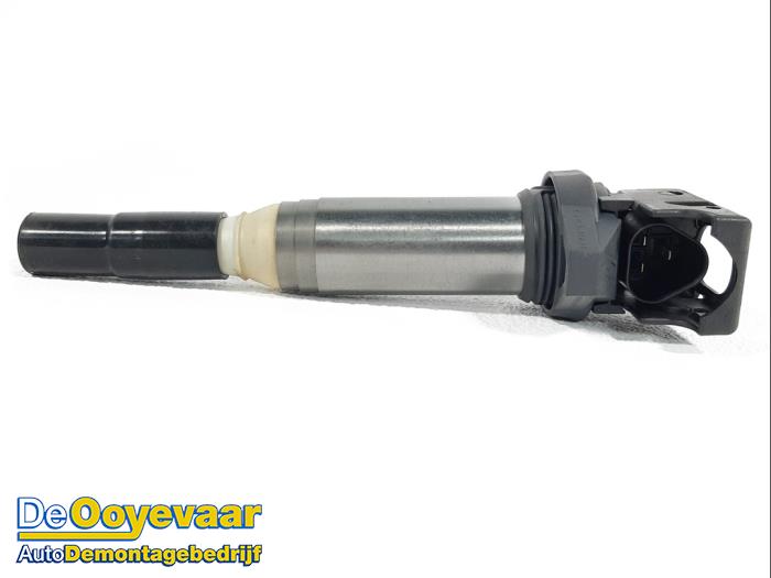 Usagé Bobine BMW 5 serie (G30) M550i xDrive 4.4 V8 32V TwinPower Turbo Prix € 9,99 Règlement à la marge proposé par Autodemontagebedrijf De Ooyevaar