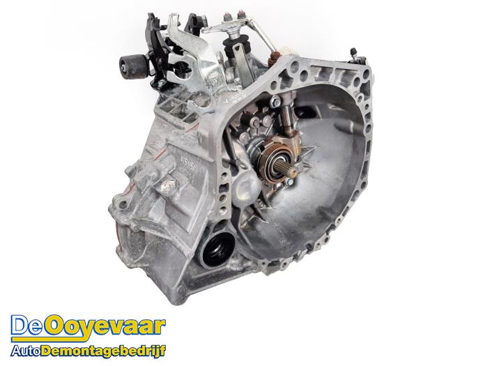 Gearbox Toyota Yaris III 1.0 12V VVTi 30300D190 1KRFE C551