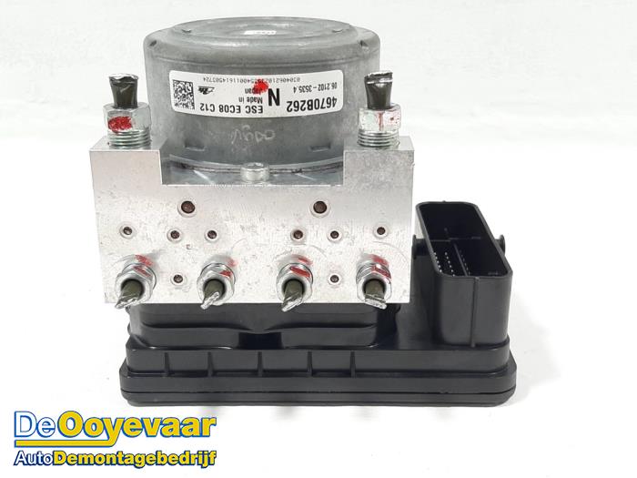 Gebrauchte ABS Pumpe Mitsubishi ASX 1.6 Di-D 16V 4x4 Preis € 49,99 Margenregelung angeboten von Autodemontagebedrijf De Ooyevaar