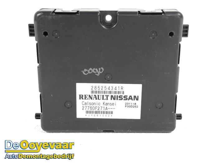 Module climatronic from a Renault Captur II (RJB) 1.3 TCE 130 16V 2020