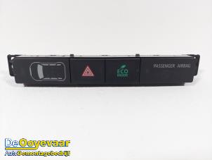 Used Panic lighting switch Mitsubishi Outlander (GF/GG) 2.0 16V PHEV 4x4 Price € 19,98 Margin scheme offered by Autodemontagebedrijf De Ooyevaar