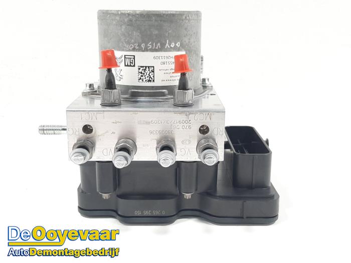 Usagé Pompe ABS Citroen C3 Aircross I (2C/2R) 1.2 e-THP PureTech 110 Prix € 299,99 Règlement à la marge proposé par Autodemontagebedrijf De Ooyevaar