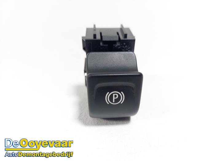 Gebrauchte Handbremse Schalter Opel Insignia Grand Sport 1.5 CDTI 12V Preis € 5,00 Margenregelung angeboten von Autodemontagebedrijf De Ooyevaar