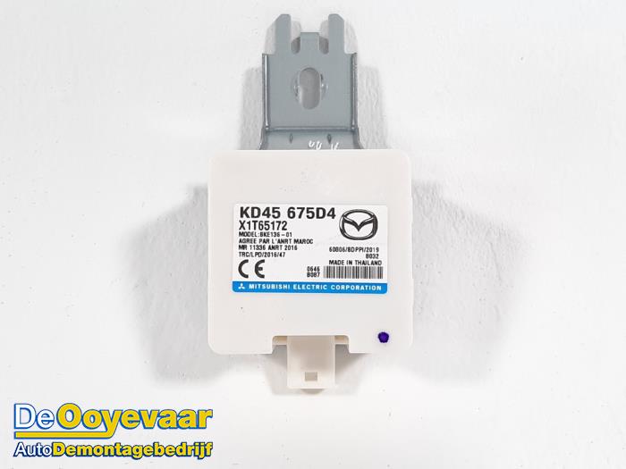 Używane Modul keyless vehicle Mazda 2 (DJ/DL) 1.5 SkyActiv-G 75 Cena € 15,00 Procedura marży oferowane przez Autodemontagebedrijf De Ooyevaar