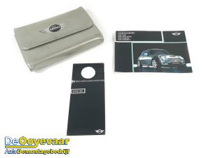 Used Instruction Booklet Mini Mini Cooper S (R53) 1.6 16V Price € 24,99 Margin scheme offered by Autodemontagebedrijf De Ooyevaar