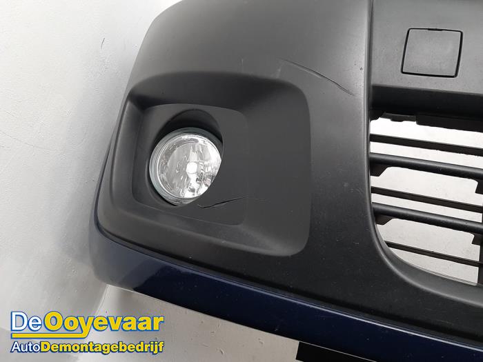 Pare-chocs avant d'un Peugeot Expert (G9) 2.0 HDiF 16V 130 2015