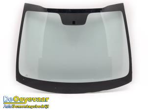 Used Frontscreen Kia Picanto (JA) 1.0 12V Price € 149,99 Margin scheme offered by Autodemontagebedrijf De Ooyevaar
