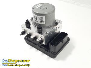 ABS-pump från en Kia Rio IV (YB) 1.2 CVVT 16V 2021