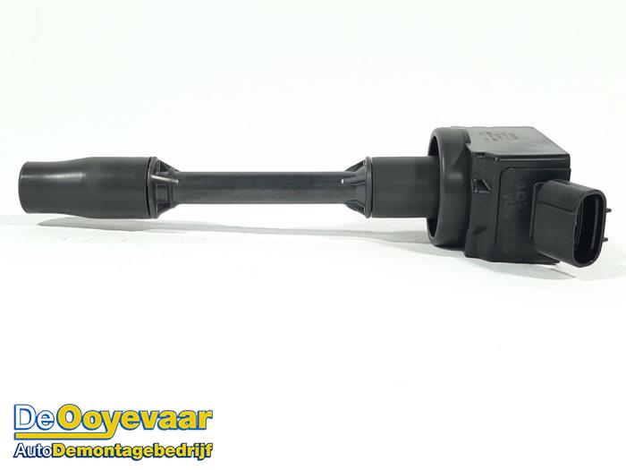 Pen ignition coil from a Toyota Yaris IV (P21/PA1/PH1) 1.5 12V Hybrid 2020