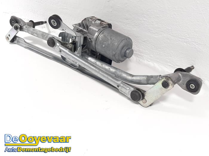 thumbnail image 2 of LST Rear Wiper Motor Set With Spray Nozzle For Audi Q5 8R - Includes Motor, Adapter, Nozzle - German Made 2 of 2