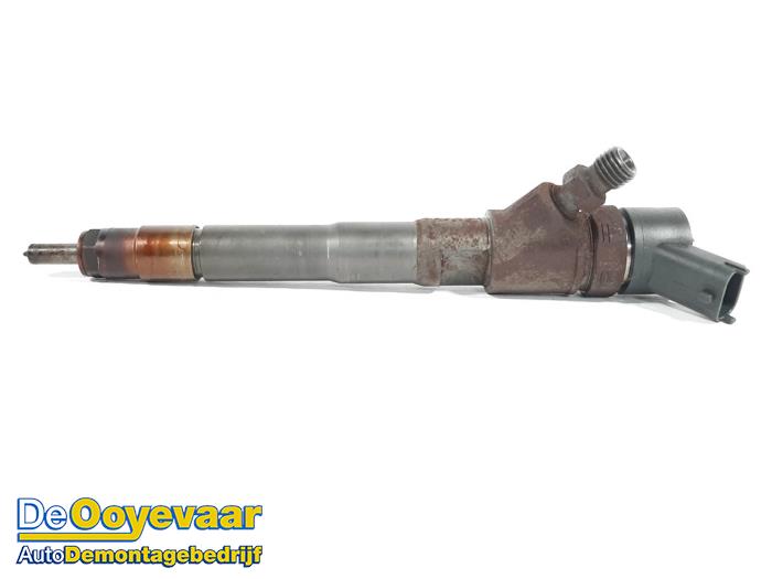 Usagé Injecteurs Iveco New Daily VI 33S13, 35C13, 35S13 Prix € 39,99 Règlement à la marge proposé par Autodemontagebedrijf De Ooyevaar