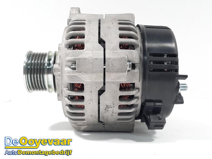 Begagnade Dynamo Audi A3 (8L1) 1.8 T 20V Quattro Pris € 19,99 Marginaltabell erbjuds av Autodemontagebedrijf De Ooyevaar