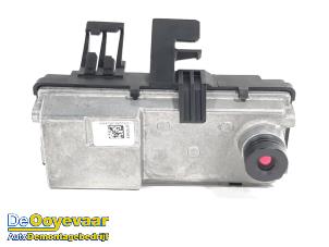 Używane Kamera cofania Renault Talisman Estate (RFDK) 1.5 dCi 110 Cena € 149,99 Procedura marży oferowane przez Autodemontagebedrijf De Ooyevaar