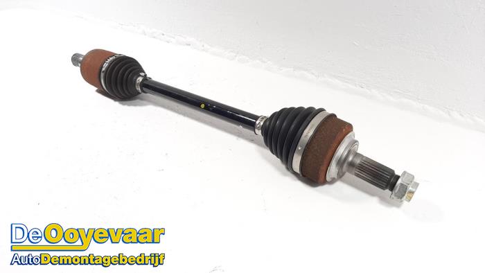 Gebrauchte Antriebswelle links vorne Honda Jazz (GK/GP) 1.3 -i-VTEC 16V Preis € 49,99 Margenregelung angeboten von Autodemontagebedrijf De Ooyevaar